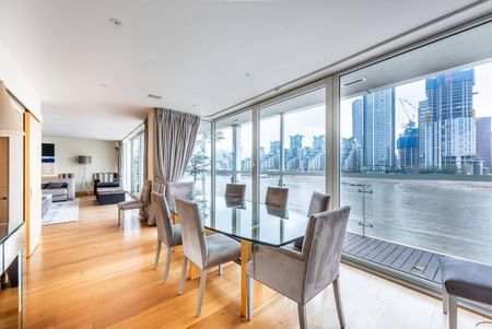 3 bedroom flat to rent - Photo 5