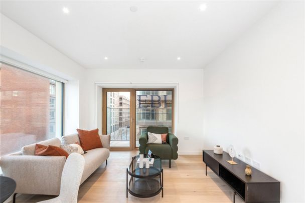 Steamer Building, 3 Riverscape Walk, E16 2HS - Photo 1