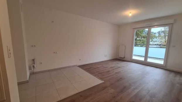 Location Appartement 2 pièces 40m² ST JEAN DE LA RUELLE 45140 - Photo 1