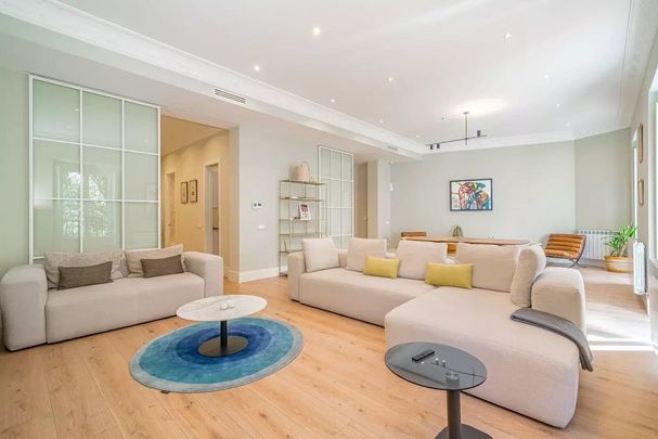 Madrid, Community of Madrid 28001 - Photo 1