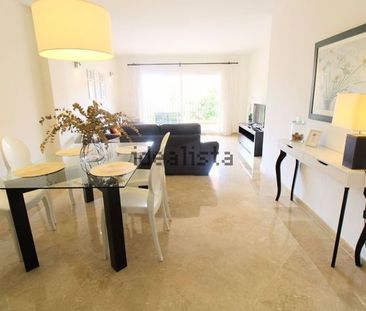 Alquiler de piso en Sitio de Calahonda - Photo 2