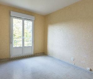 Appartement – Type 5 – 91m² – 405.68 € – SAINT-GAULTIER - Photo 2