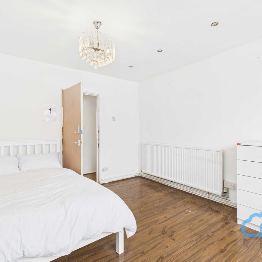 RM1 High Street | Newham | London | E12 6SL - Photo 1