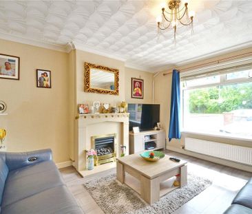 4 bedroom semi-detached house to rent - Photo 4