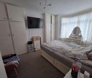 Harrow, HA1 - Photo 1