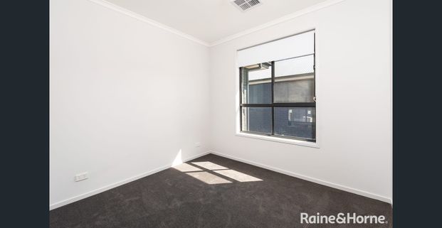 COZY HOME IN GREAT LOCATION - Photo 1