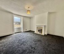 Woodbine Terrace, Bensham, Gateshead - Photo 2