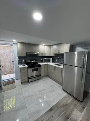 For Lease - 98 Centre Street Unit# Basement, Brampton, Ontario - Photo 1