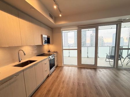 For Lease - 430 Square One Drive Unit# 1804, Mississauga, Ontario - Photo 2