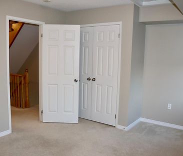 For Lease - 135 Giboulee Path, Oshawa, Ontario - Photo 4