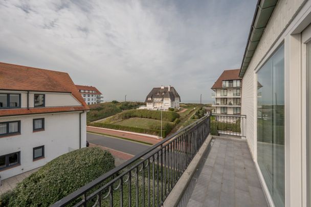 Mooi gemeubeld appartement top gelegen op een boogscheut van de wandeldijk - Photo 1