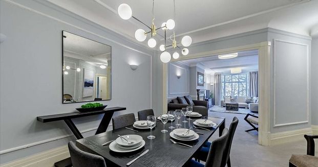 Strathmore Court, London - Photo 1