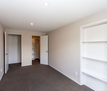 ON POPULAR SUVA ST – RICCARTON OFFERING 4 Bedrooms 2 Bathrooms - Photo 3