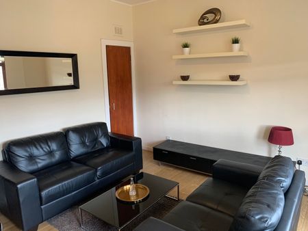 1 Bed Flat, Baker Street, G41 - Photo 4