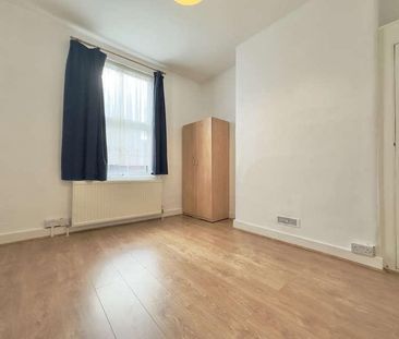 Paisley Road, N22 - Photo 2