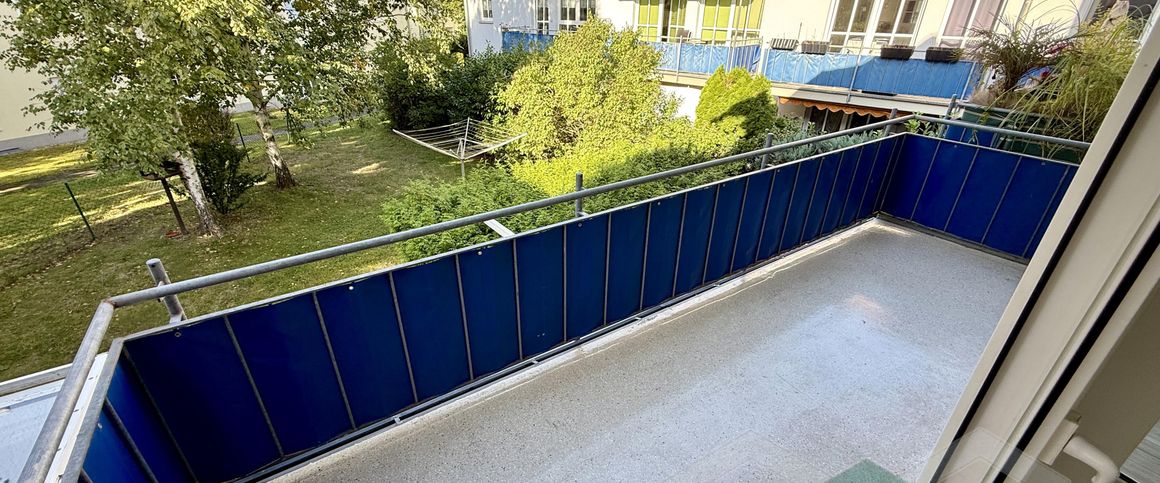 ** Singlewohnung mit großem Balkon und Einbauküche in ruhiger Wohngegend ** - Photo 1