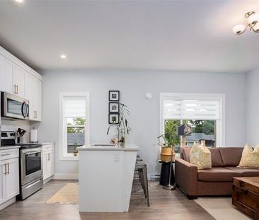 B 2498 Lynburn Crescent - Photo 5