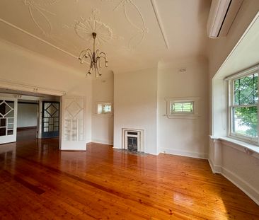 74 Lumeah Road, CAULFIELD NORTH - Photo 6