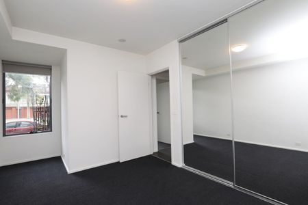 3/92 Cade Way, Parkville - Photo 4