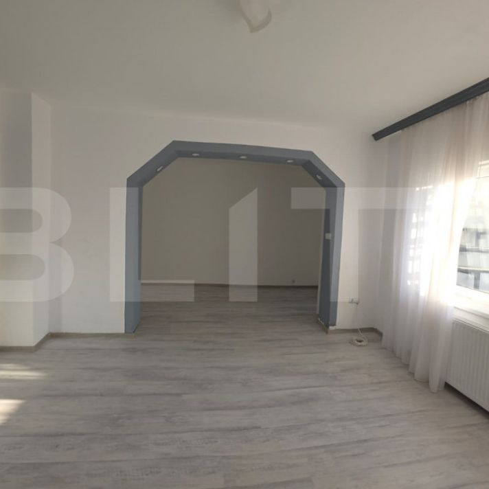 Casa de inchiriat – zona centrala, 80 mp utili, 350 mp ter - Fotografie 1