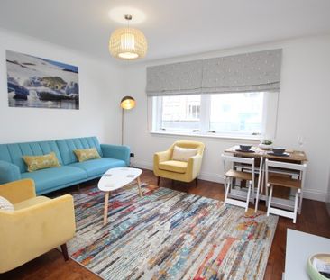 St. Andrews Square, Glasgow, G1 - Photo 3