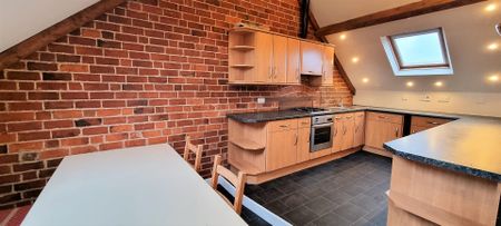 2 bed apartment to rent, Hereford, HR4 - Photo 3