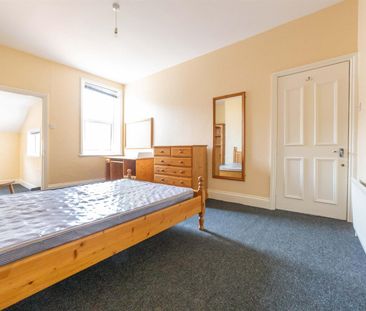 6 bed terraced house to rent in Helmsley Road, Sandyford, NE2 - Photo 5