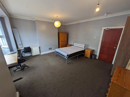 7 bedroom house to rent - Photo 4