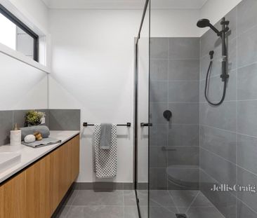 5/46 Newman Road, Mooroolbark - Photo 2