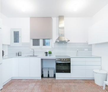 Carrer del Consell de Cent, Barcelona, Catalonia 08011 - Photo 5