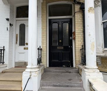 Room in a Shared House, Matheson Road, W14 - Photo 4