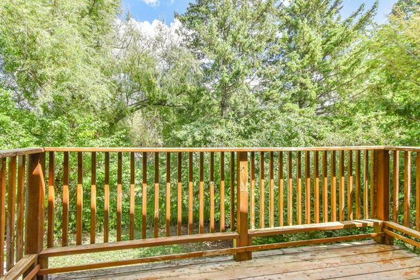 For Lease - 590 Canewood Crescent Unit# Main, Waterloo, Ontario - Photo 1