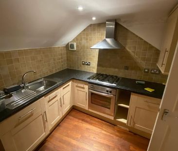 Room in a Shared Flat, Stunning Double Room In North Greenw, SE10 - Photo 6