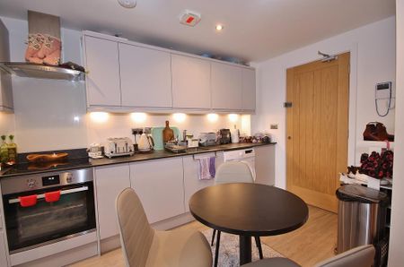 1 bedroom apartment to rent - Photo 5