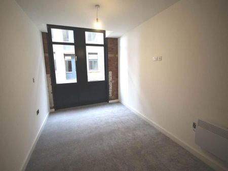 2 bedroom flat to rent - Photo 3