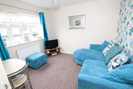 Foreminster Court, Warminster, BA12 - Photo 2