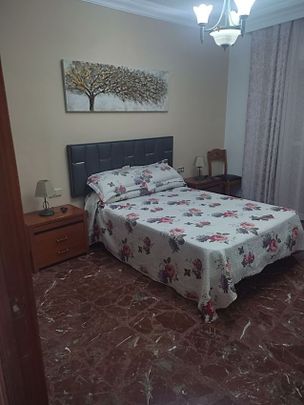 Alquiler de casa o chalet independiente en Calle carril, 16 - Photo 1