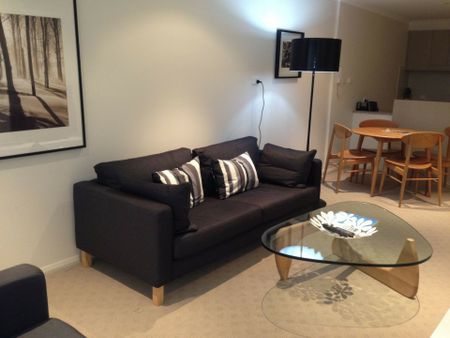 30/24-28 Watson Street, Turner ACT, Belconnen - Photo 4