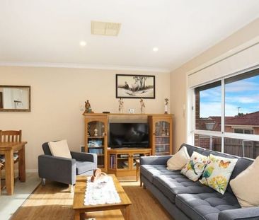 Charming unit in Meadow Heights - Photo 5