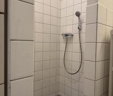 Grosszügige 3.5-Zimmerwohnung mit Seesicht - Photo 1