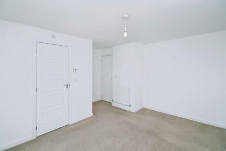 Crompton Way, Ogmore-by-Sea, BRIDGEND - Photo 3