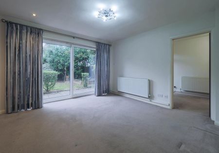 5 bedroom detached house to rent - Photo 2