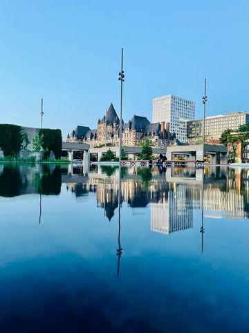 530 Rue St Hubert, Montréal (Ville-Marie), QC H2Y - Photo 2