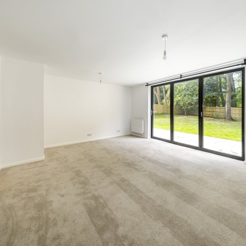 4 bedroom detached house to rent - Photo 1