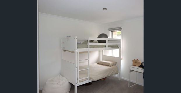 39 Kingfisher Circuit, Eden - Photo 1