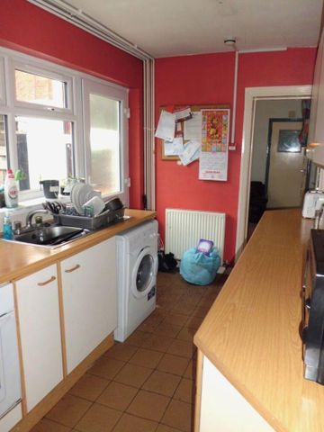 4 bedroom house to rent - Photo 5