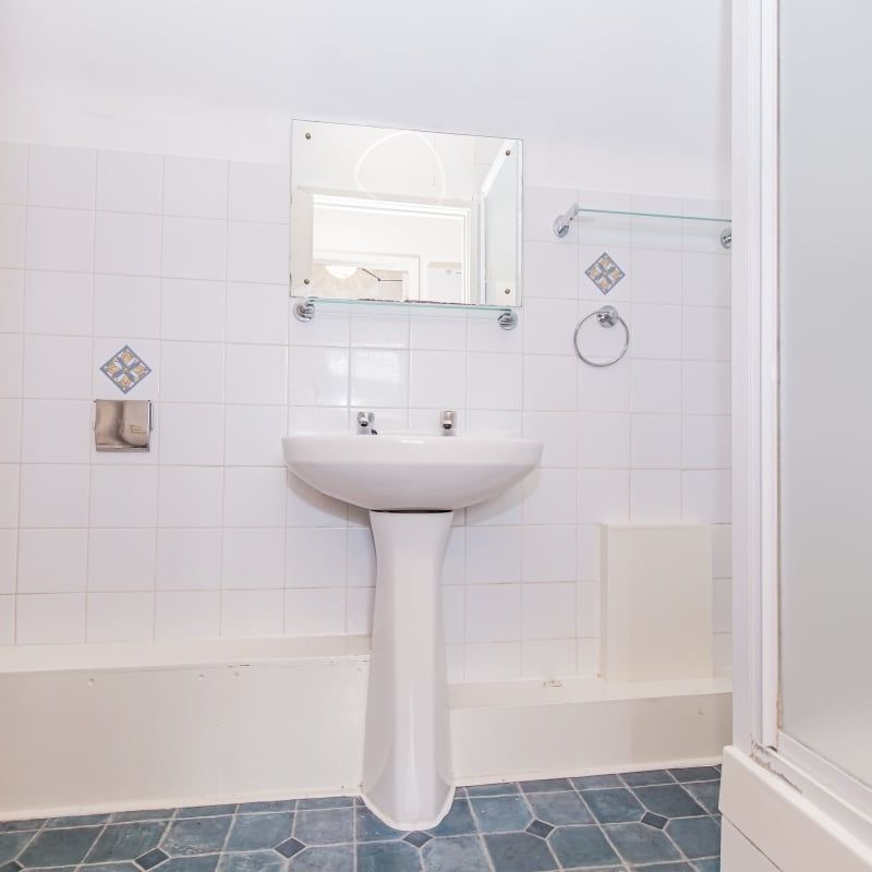 Lime Walk, Headington - Photo 1