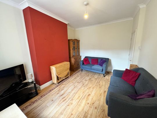 Willis Street, Heslington Road - P2068 - Photo 1