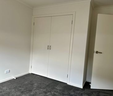 NEAT & TIDY WALK TO MARKET & PLAZA - Photo 1