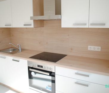 Sonnendurchflutete 3-Zimmer-Wohnung in top Lage mit Balkon! - Photo 3